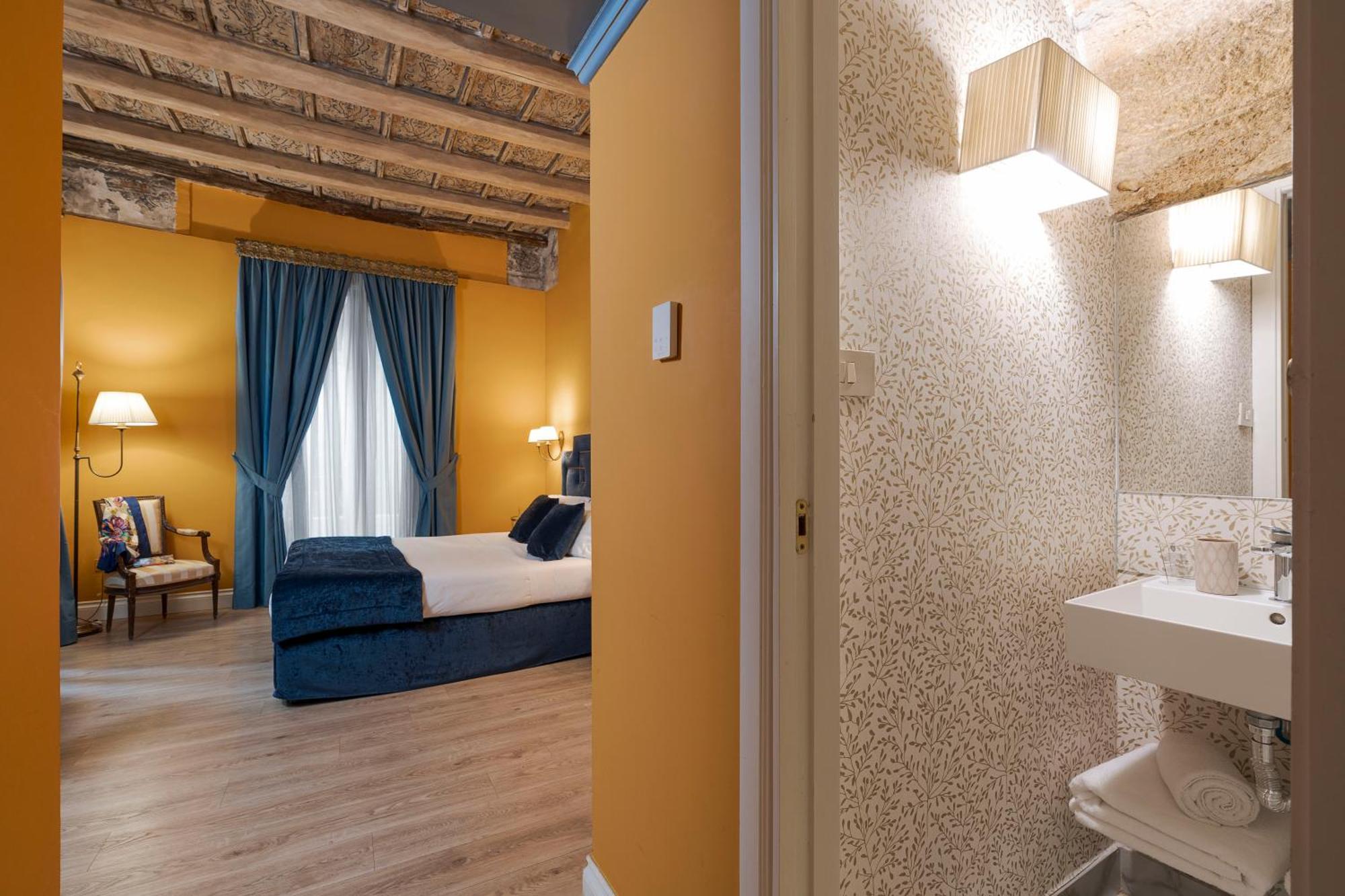 Palazzo Arone Dei Baroni Di Valentino Hotel Палермо Екстериор снимка