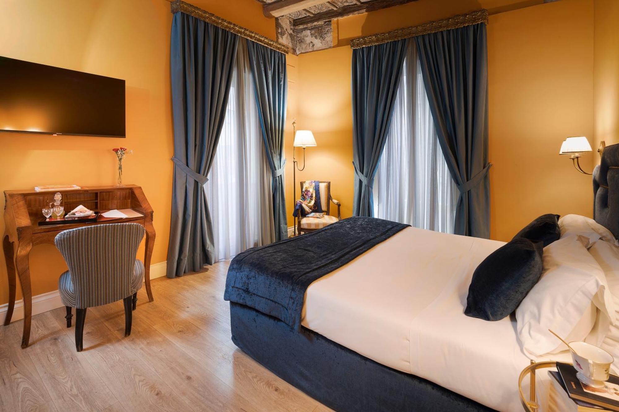Palazzo Arone Dei Baroni Di Valentino Hotel Палермо Екстериор снимка