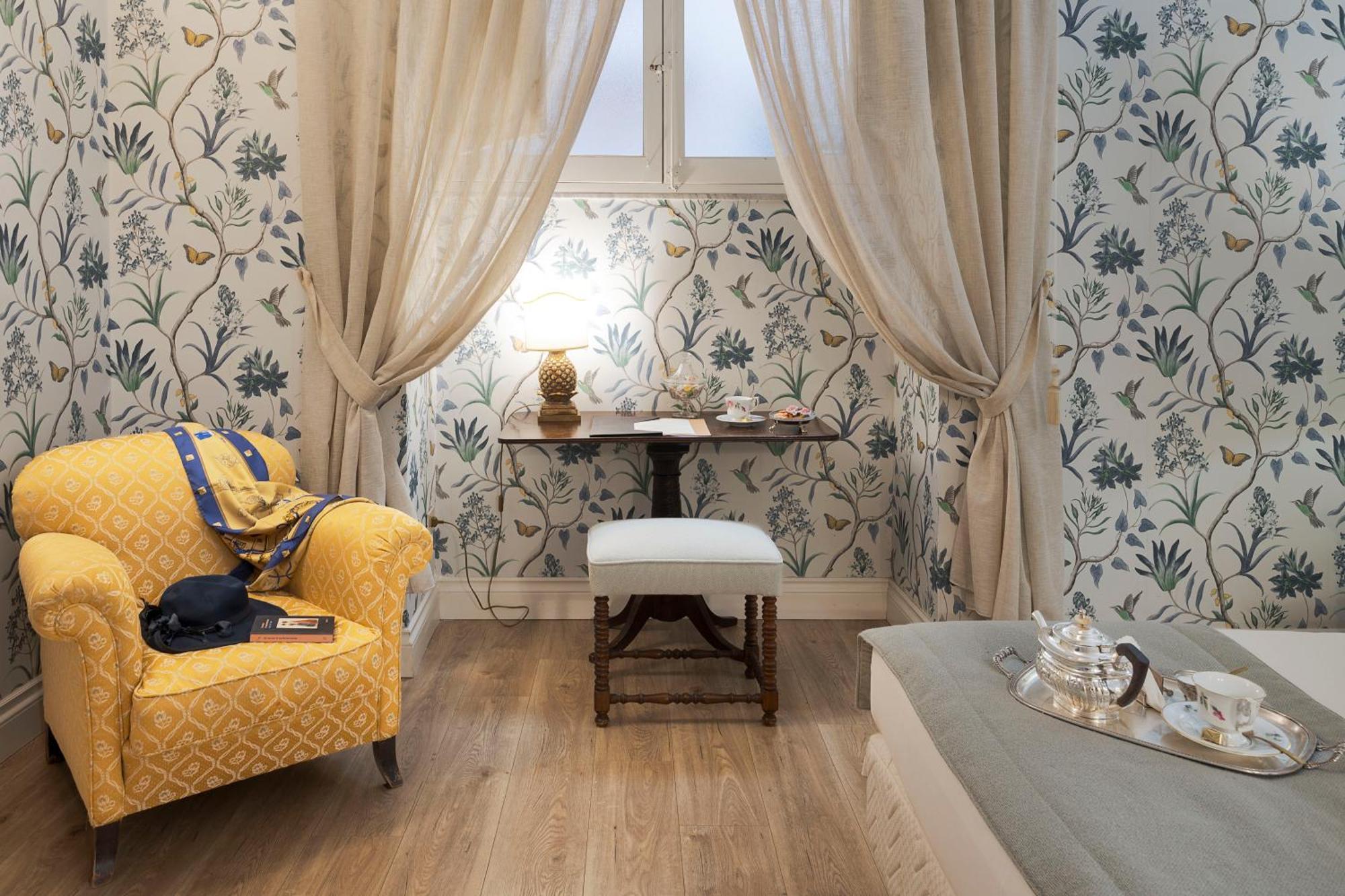 Palazzo Arone Dei Baroni Di Valentino Hotel Палермо Екстериор снимка